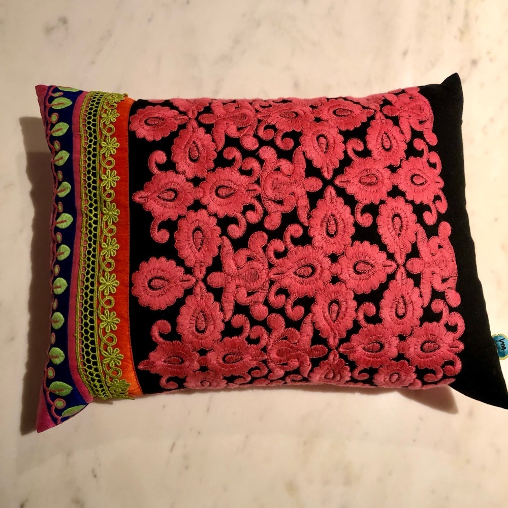 New ABC Home Embroidered Throw Pillow